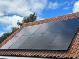 solar and battery installer lincolsnhire